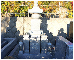 日本国産大島石 和墓（五輪塔墓）